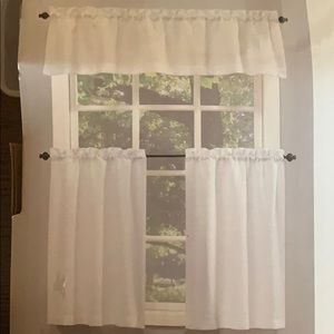 Dante 3 pieces Rod Pocket Tier Set